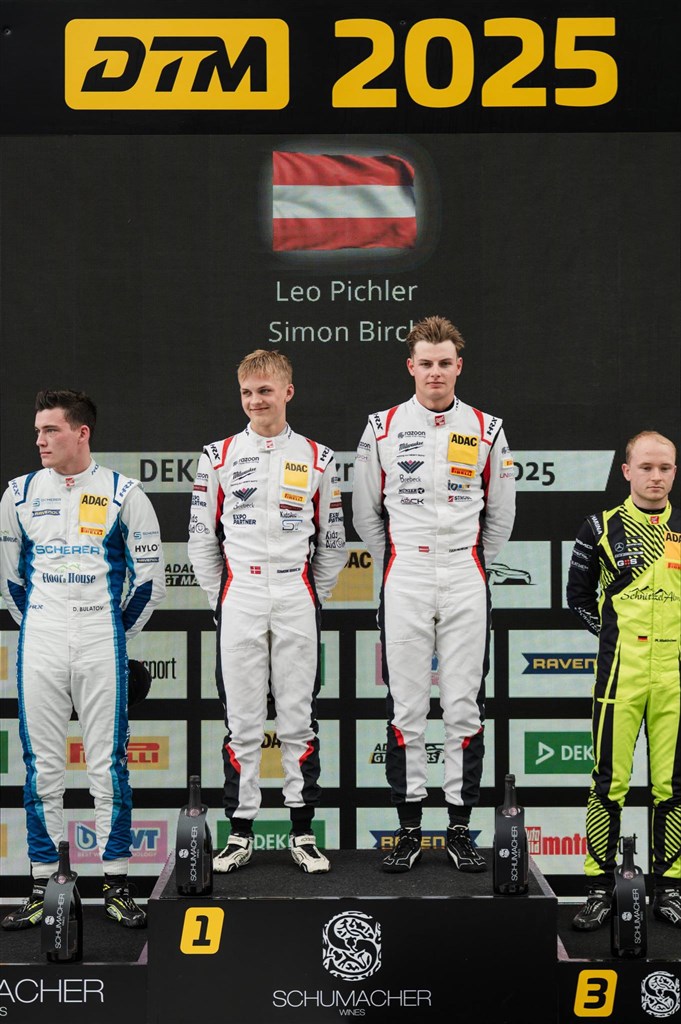 Dobbelt sejr til Simon Birch og makkeren Leo Pichler i 1 runde af Adac GT Masters - Road to DTM.
(Foto: Simon Birch Racing)